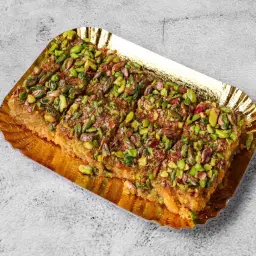 Mixed Nuts Basbousa
